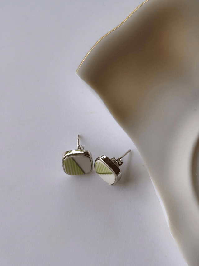 Boucles d'oreilles carrées - faïence - style vintage no.2