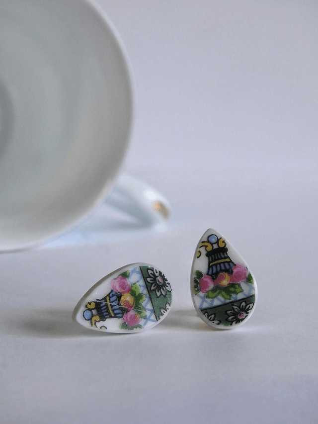 Boucles d'oreilles gouttes - porcelaine de Limoges no.1