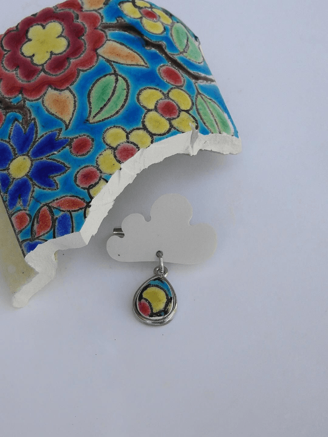 Broche nuage - faience - Gien et Emaux de Longwy no.2