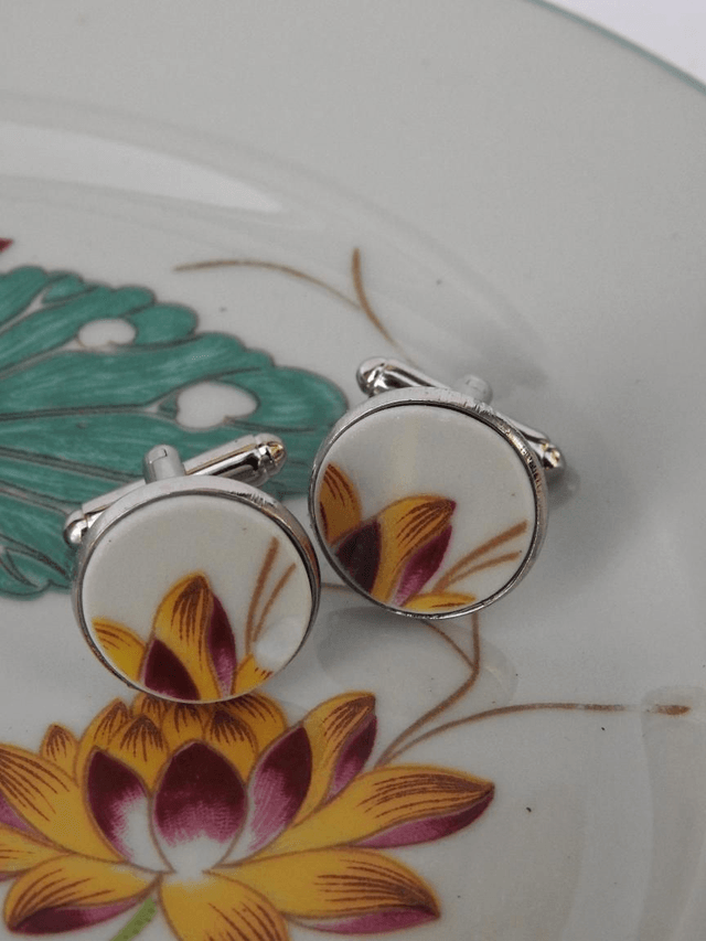 Boutons de manchette - porcelaine Charles Field Haviland - modèle Lotus no.1
