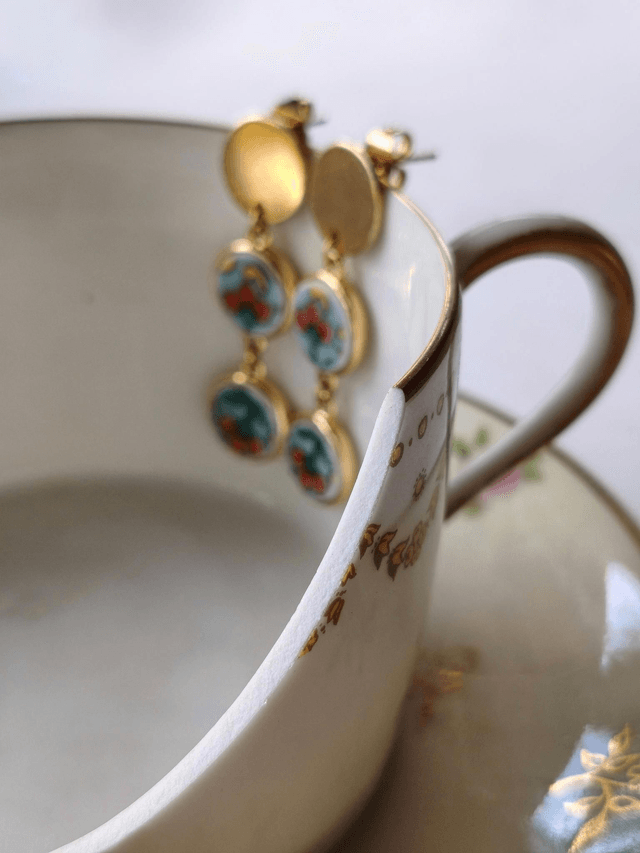 Boucles d'oreilles pendantes - porcelaine Limoges - Haviland - no.1