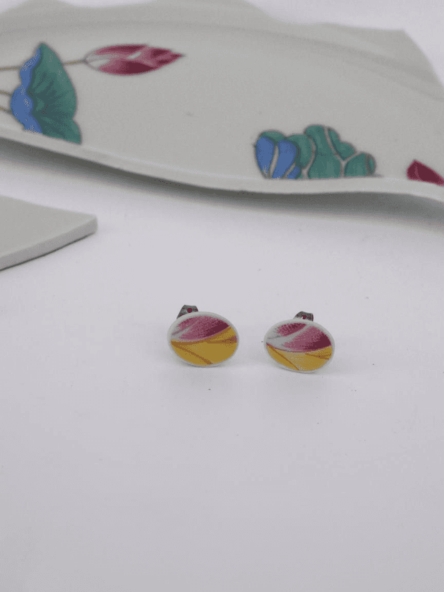 Boucles d&#039;oreilles - porcelaine Charles Field Haviland - modèle Lotus no.2